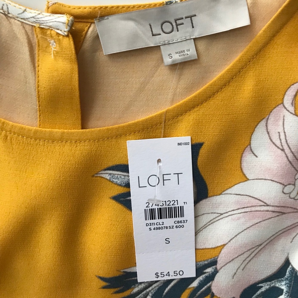 LOFT Floral Tie Hem top - Picture 4 of 7